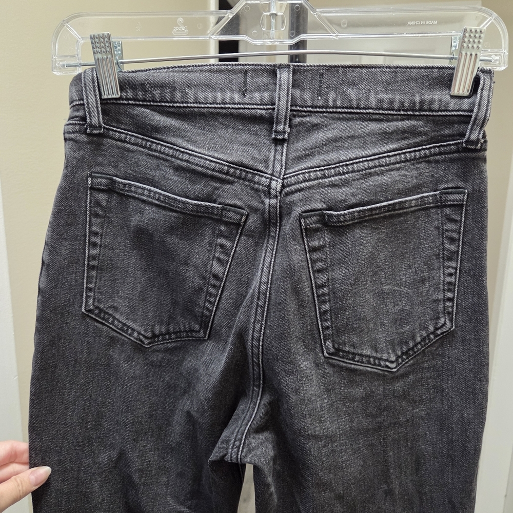 Abercrombie & Fitch Crossover Waist 90s Slim Straight Ultra High Rise Jeans - Picture 6 of 8